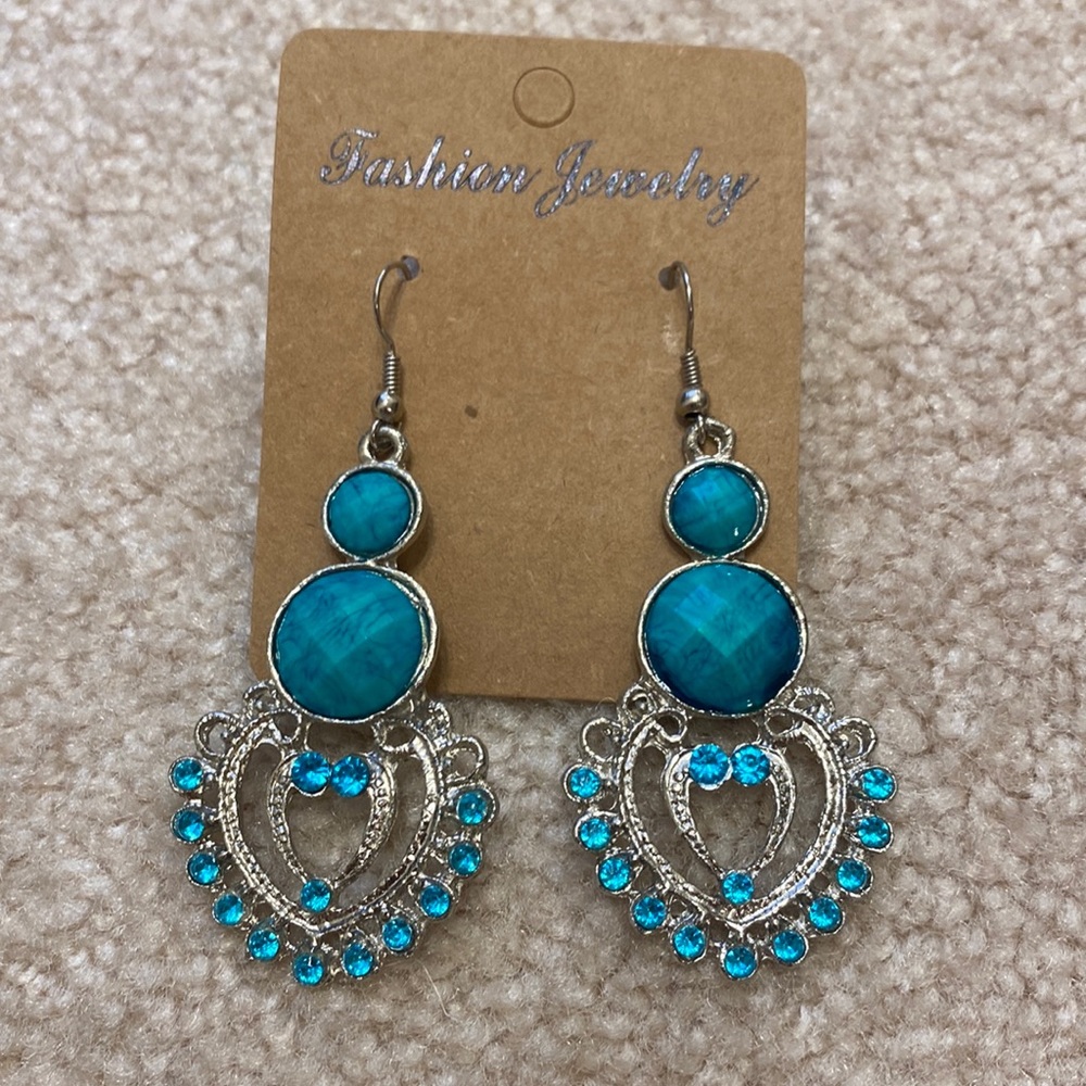 Turquoise dangle rhinestone earrings, new in packaging!